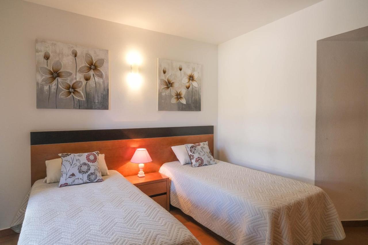 Casa Caravela, Praia Da Luz Bagian luar foto